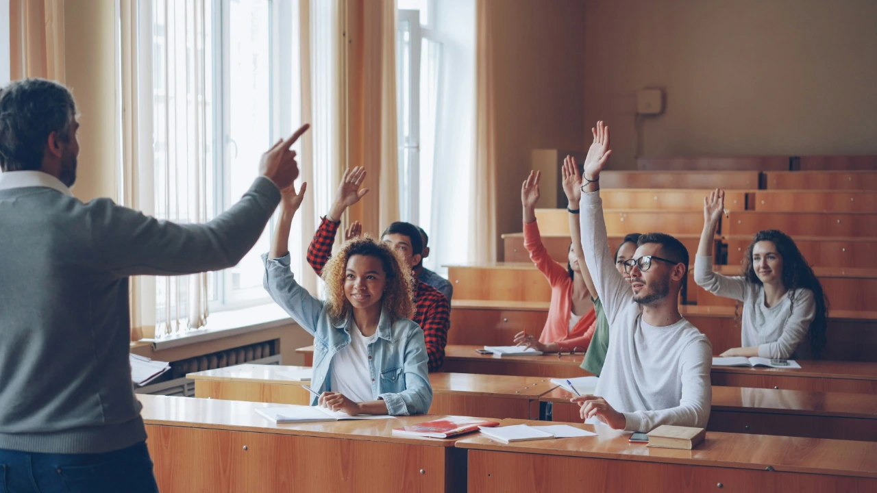 35 Classroom Games That Take Zero Prep (and Students Actually Love)